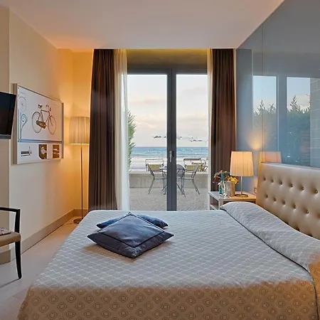 Elegance Boutique 4*