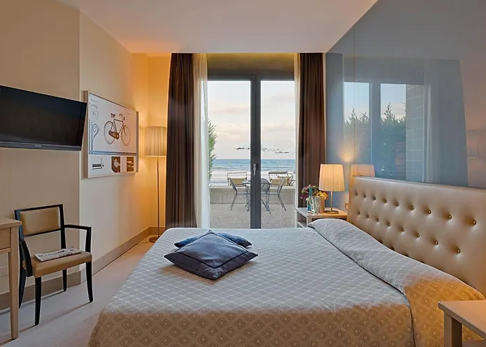 Elegance Boutique 4*